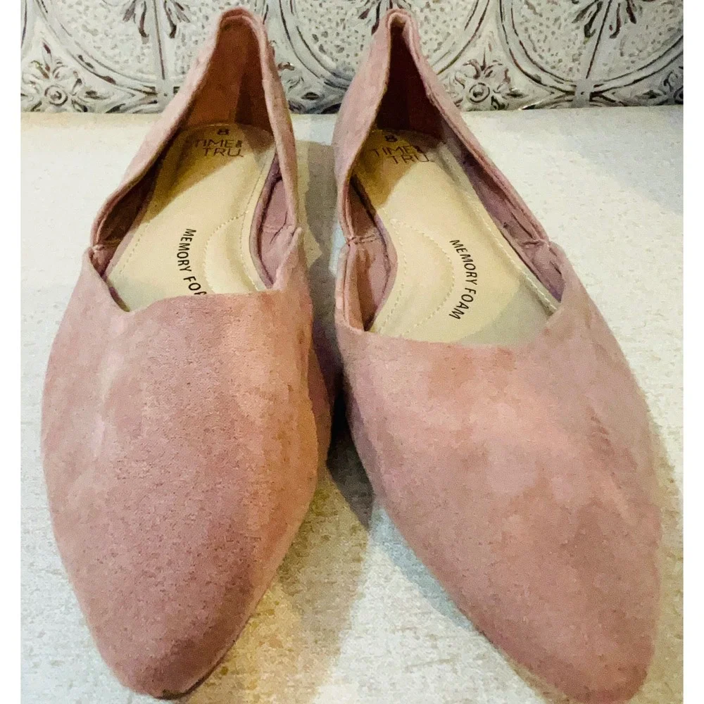 Time and Tru Womens Pink Faux Suede Pointed Toe Memory Foam Flats Size 8